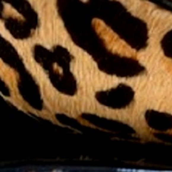 Adrienne Vittadini Women's Wedge Pump Shoes Leopard Print Slip On Sz: 7M - Picture 6 of 8